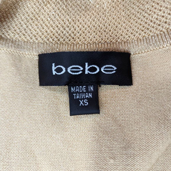 Elegant Gold Women's Dress - Picture 4 of 9